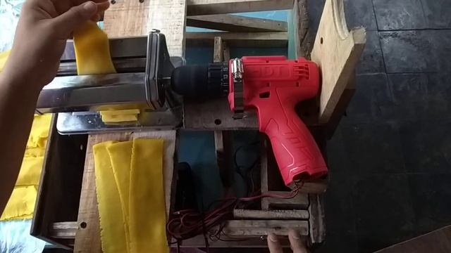 diy drill stand for pasta noodle machine смотреть онлайн