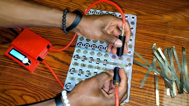BUILDING A 13S8P BATTERY PACK | 18650 смотреть онлайн