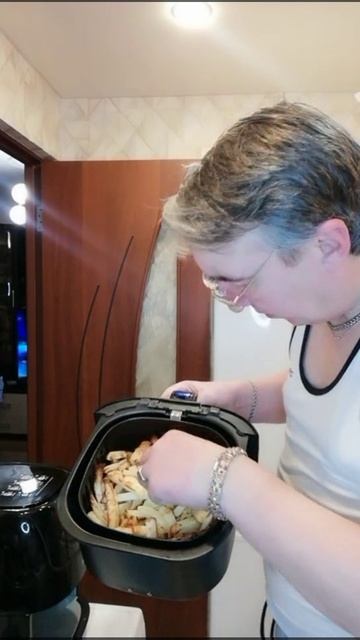 Картошка не дожаренная! смотреть онлайн