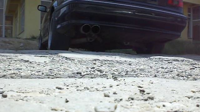 bmw 535i v8 e39 cold start (true v8 sound) смотреть онлайн