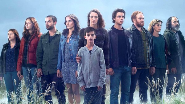 Сериал На зов скорби – 2 сезон 3 серия / Les revenants