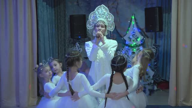 Сказка на новый лад: "Волк и семеро козлят". ⋆꙳•❅*‧ ‧*❆ ₊⋆ смотреть онлайн