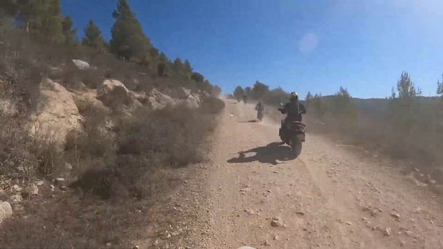 רכיבת מתחילים - 5.11.21 לטרון לבית ג'וברין KTM 990 Adventure смотреть онлайн