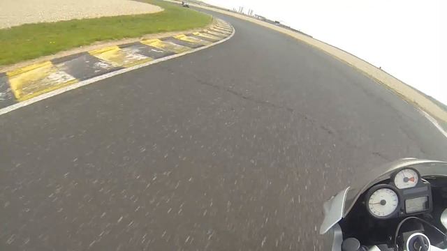 BMW R1200S Pannoniaring April 2016 - 1000PS Gripparty blaue Gruppe смотреть онлайн