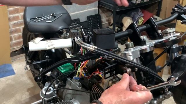 51. BMW R80 custom build. Brake master cylinder change to Brembo. смотреть онлайн