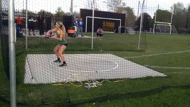Jessica Baker UHigh Discus - 5/1/15 Urbana, IL 110'7" смотреть онлайн
