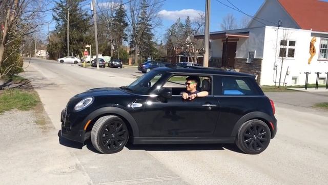 Mini Cooper S F56 Self Parking смотреть онлайн