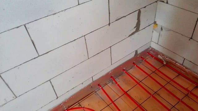 Как правильные узбеки разматывают теплые полы. смотреть онлайн