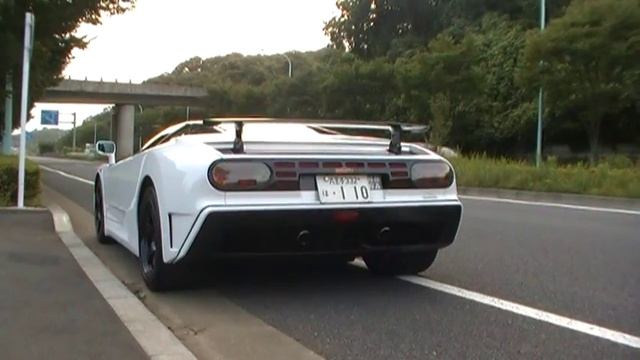 BUGATTI EB 110 samurai смотреть онлайн