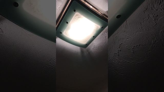 (EXTREMELY RARE, but not YT first) Quiet Hunter Ellipse Exhaust fan with a FUNCTIONAL & decor ligh смотреть онлайн