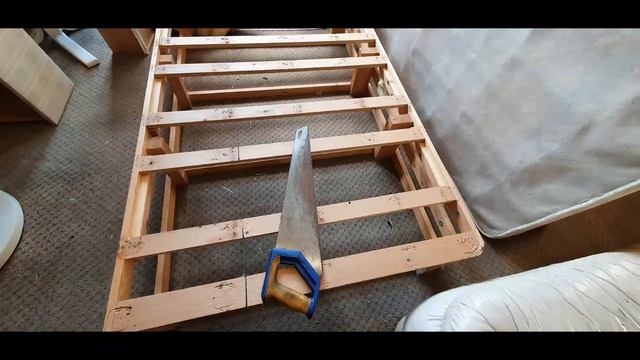 Berlingo Camper Conversion ~ Making a bed смотреть онлайн