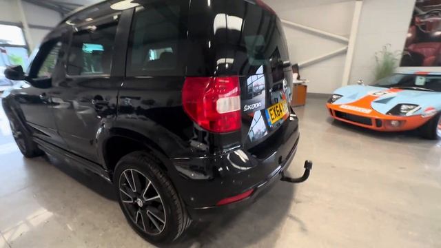 Skoda Yeti 2.0 Tdi Black Edition Dsg 4wd Euro 5 5dr Black EX64XVU смотреть онлайн