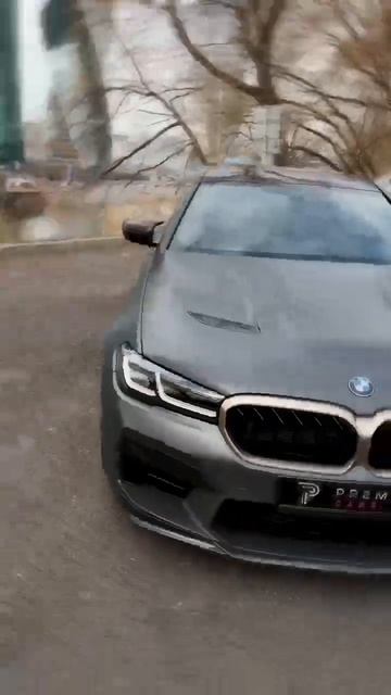 BMW M5 CS. Прокатились бы? #shorts #premiercars смотреть онлайн