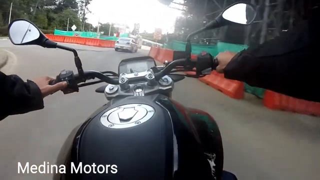 BMW G310R Test Ride/Walk Around/Price смотреть онлайн