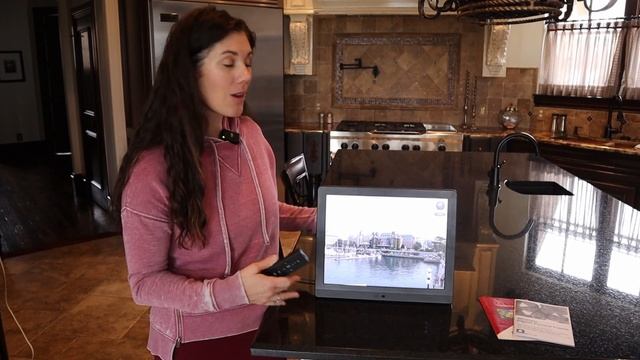 Pix-Star 15 Inch Digital Frame Review смотреть онлайн