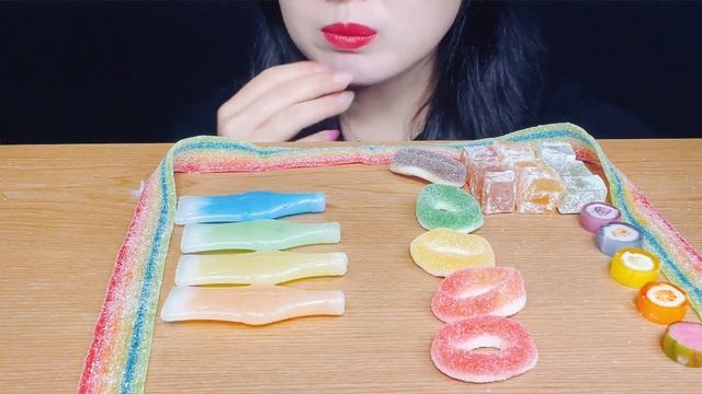 ASMR RAINBOW GUMMY, MONSTER BALL, TURKEY JELLY, SWEETS CANDY DESSERT PARTY 몬스터 볼 무지개 젤리 MUKBANG 먹방 смотреть онлайн