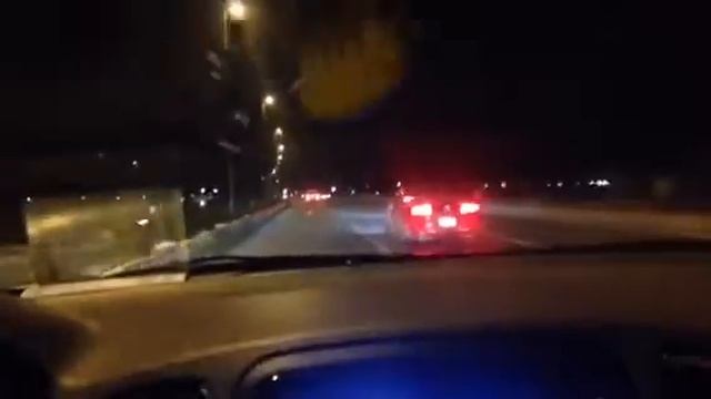 Challenger srt8 vs Range rover supercharger смотреть онлайн