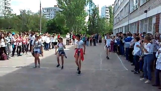 Запорожье Школа №51 Флеш Моб смотреть онлайн