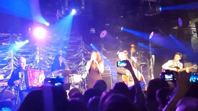 Je Veux - Zaz live in London - 06 May 2015 смотреть онлайн