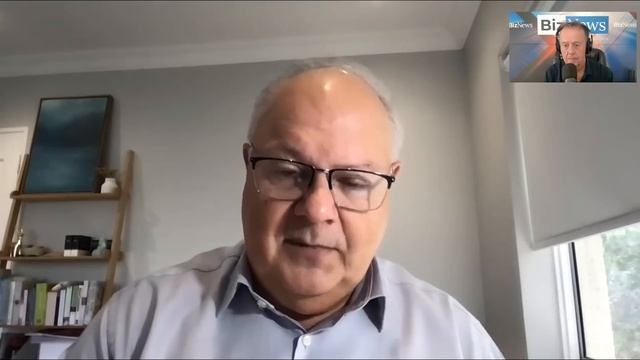 Dr Corne’ Mulder outlines options for lawmakers during SA’s critical next two weeks смотреть онлайн