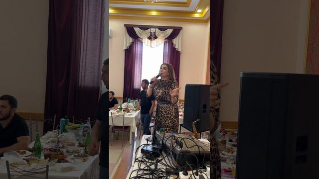 Гремит Хит гр.Кристалл Латифа Айбетова Чир Хьанайт!а смотреть онлайн