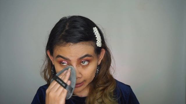SAFI BEAUTY PERFECT PORELESS FOUNDATION POWDER | UJI KETAHANAN смотреть онлайн