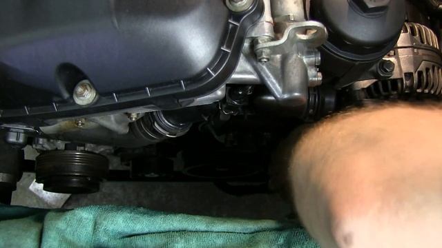 Accessory Belt Install (Part 69) - BMW 2004 325 XI Engine Rebuild смотреть онлайн