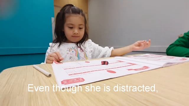 G- Smart Kids - kindergartner in action doing mental math смотреть онлайн