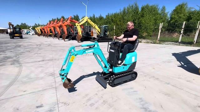 Крошечный Японский мини-экскаватор KOBELCO SK005