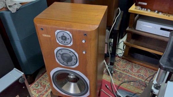 Колонки Yamaha ns 2000