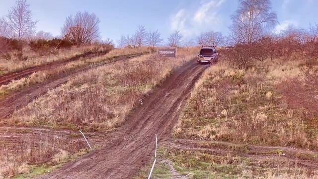 Mikkel der lort til at køre смотреть онлайн