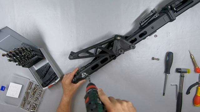 How to build a M56 Smartgun - Part 2 - Braces & Foregrip смотреть онлайн