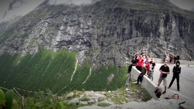 Wingsuit - НЕВЕРОЯТНАЯ СКОРОСТЬ КОТОРУЮ МОЖЕТ РАЗВИВАТЬ ЧЕЛОВЕК В ПОЛЕТЕ