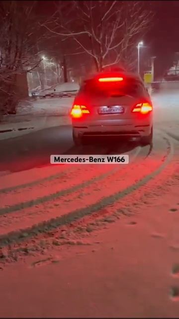 Mercedes-Benz W166 смотреть онлайн