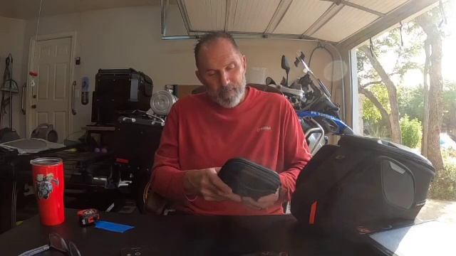 BMW GSA R1250 / Tank Bag Acc/ SW Motech смотреть онлайн