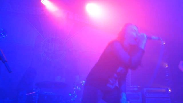 Cold in Berlin - Live at Alice's Wicked Tea Party - Electrowerkz London - Rough Cut смотреть онлайн