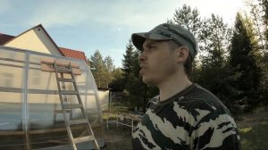 Оригинальная теплица своими руками в виде готической арки