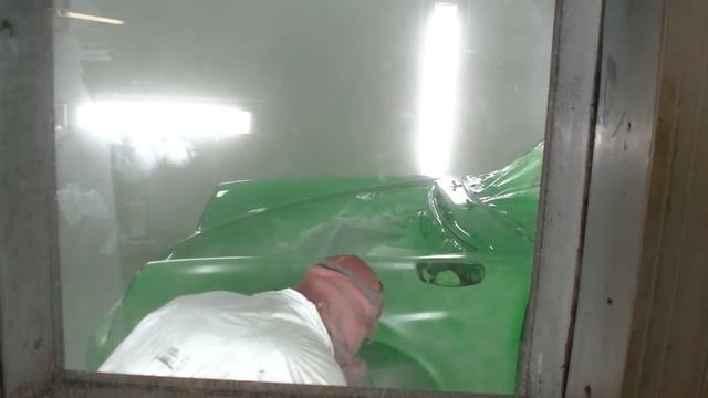 Dee Priming and Painting a 1972 Porsche 911 - Gassman Automotive Products, Ltd. смотреть онлайн
