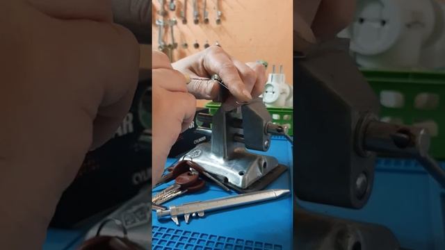 Вскрытие цилиндра Hisar - Open Lock Pick 3 смотреть онлайн