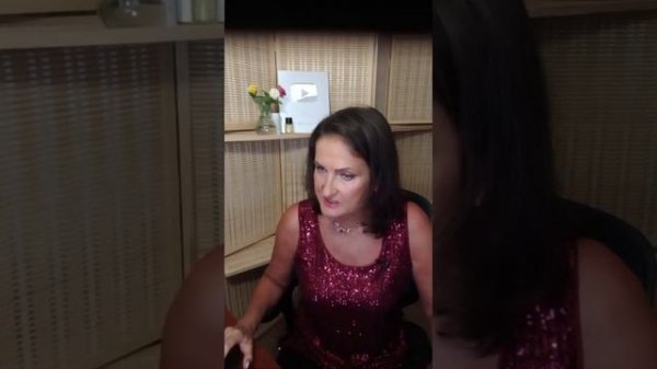 Юбилейный стрим, распаковываем кнопку и парфюм GREEN 368C Perfume.Suсks