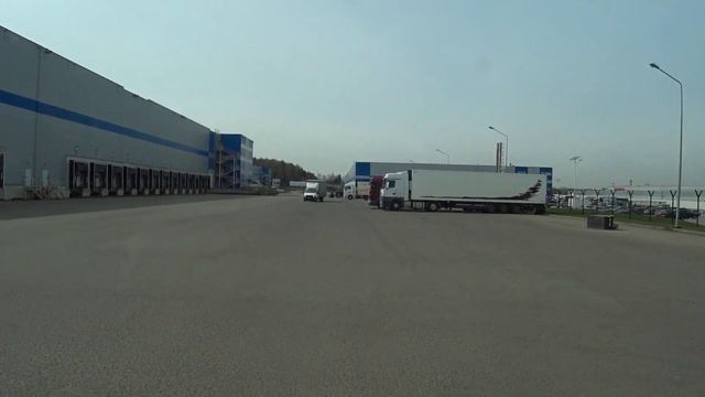 У Фотоши срезало шпильки. Вот так быстро съездил... смотреть онлайн