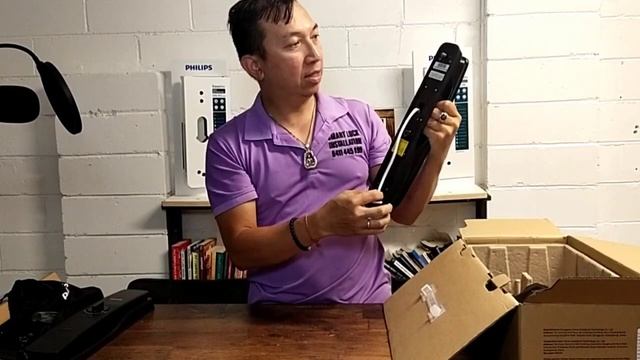 Philips DDL702-8HWS Face recognition smart lock - Unboxing and Features смотреть онлайн