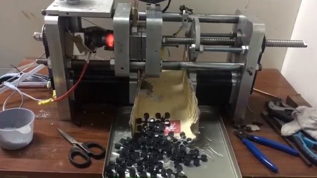 Haijia Mini injection molding machine смотреть онлайн