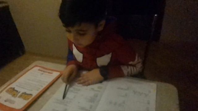 My smart student👍👍👍💋💋💋❤️❤️❤️He reads well смотреть онлайн