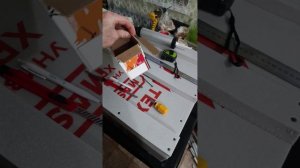 ящики для червей чтобы держать в доме, покормил морковью