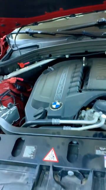 Where Battery on BMW X3 X4 ? #bmw #bmwx3 #bmwx4 #bmwf26 #bmwf25 #short #viral #brake #hack #battery смотреть онлайн