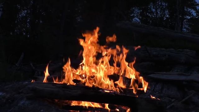 Звуки огня для релаксации и сна | Костер | Треск дров
