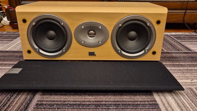 JBL Balboa Center смотреть онлайн