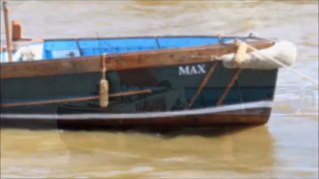 Wooden motor boat River Thames, London 2013 смотреть онлайн