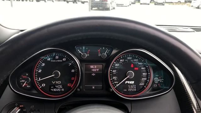 2012 Audi R8 V10 смотреть онлайн